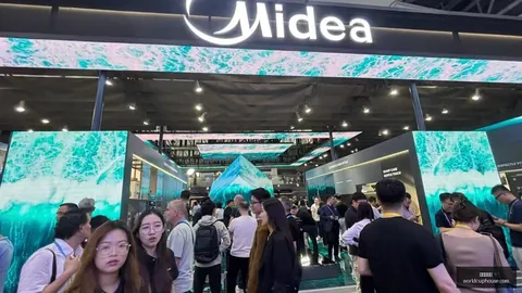 老鹰逆转绿军胜利，吹杨缺席斯波失误热火输给活塞，活塞大胜热火
